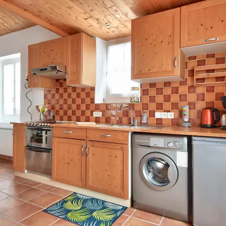 300m - Petite Maison Avec Jardin Pour 3 * L'Epine (Vendee)