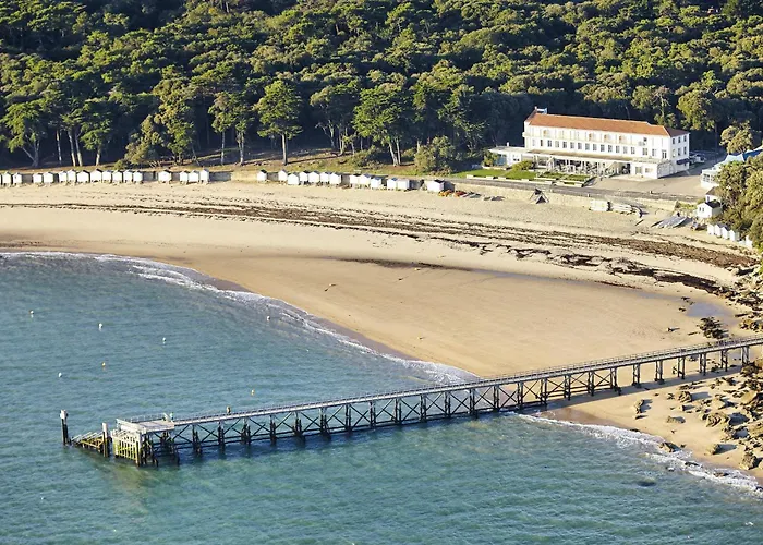 300m - Petite Maison Avec Jardin Pour 3 L'Epine (Vendee)